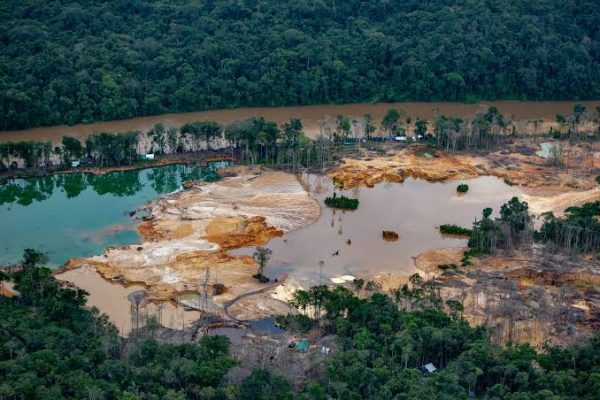 Foto aérea mostra atividade que se intensificou nos três primeiros meses do ano. 